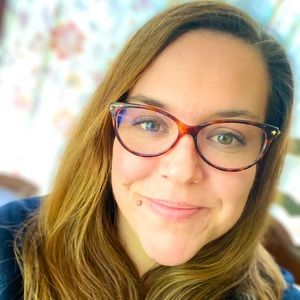 Meet your Posher, Marci